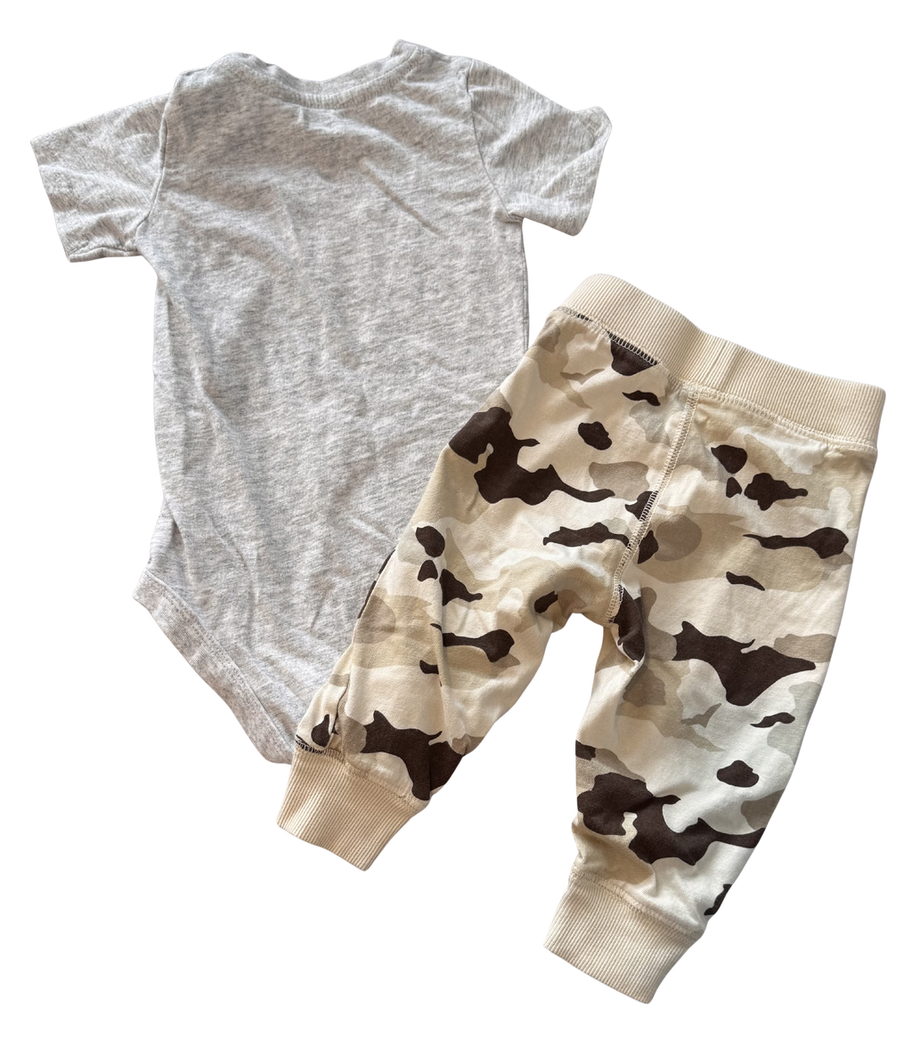 Boys 6-12 Month 2-Piece Outfit