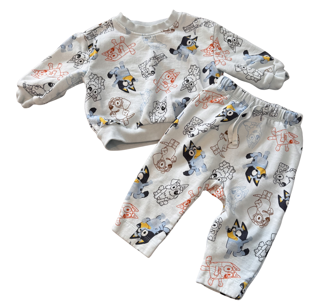 Boys 6-12 Month Bluey 2-Piece Sweat Suit