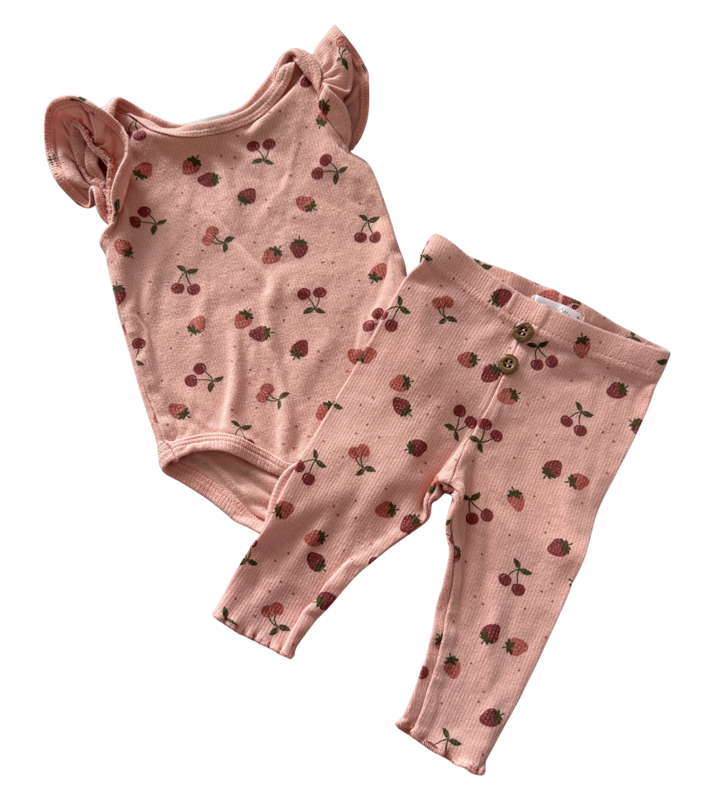 Girls 3-6 Month 2-Piece Outfit